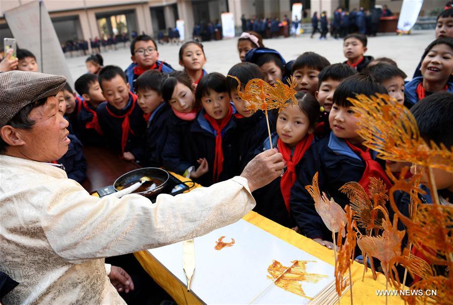 CHINA-HEFEI-FOLK ARTS-SCHOOL (CN)