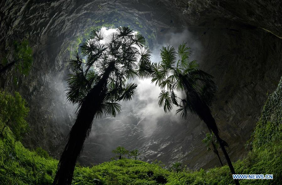 #CHINA-HUBEI-XUAN'EN-SINKHOLE (CN)