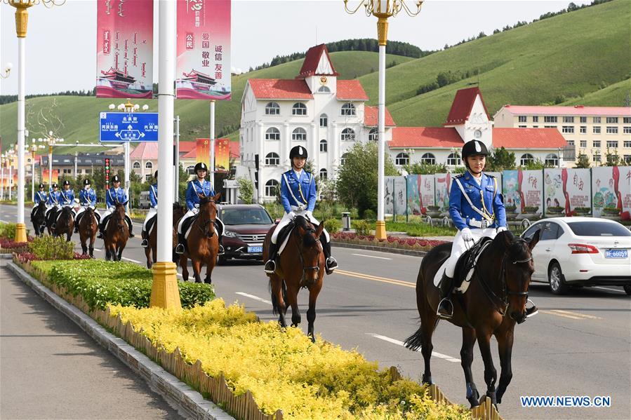 CHINA-INNER MONGOLIA-ARXAN-MOUNTED PATROL UNIT (CN)