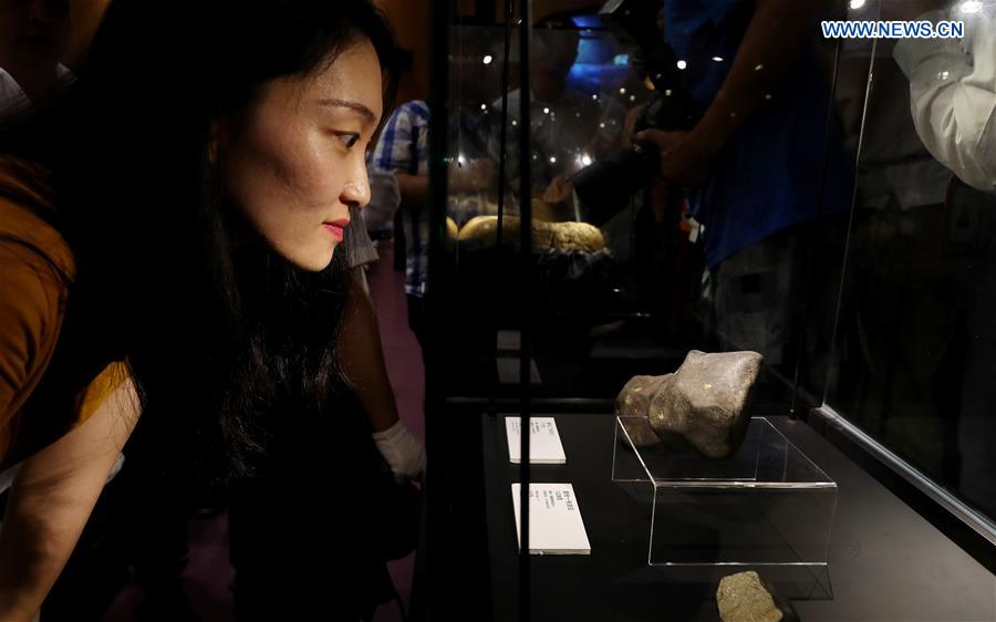 CHINA-SHANGHAI-PLANETARIUM-METEORITES (CN)