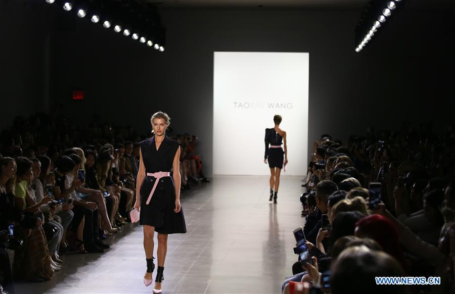 U.S.-NEW YORK-FASHION WEEK-TAORAY WANG