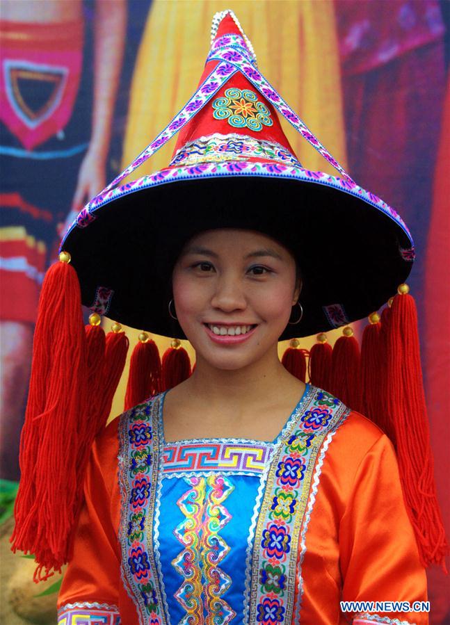 CHINA-GUANGXI-ETHNIC GROUP-COSTUMES (CN)