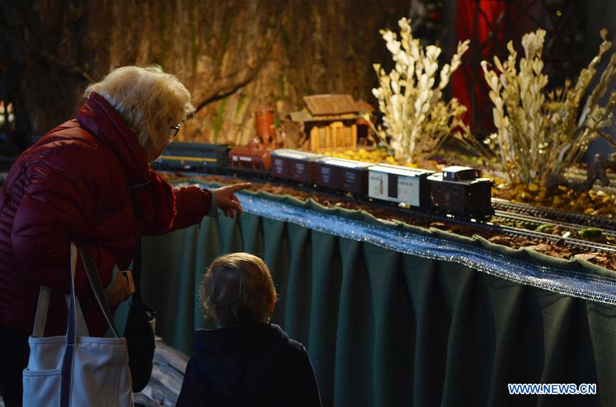 U.S.-NEW YORK-HOLIDAY TRAIN SHOW