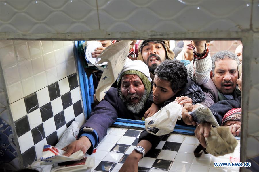 YEMEN-SANAA-FAMINE-BREAD DISTRIBUTION