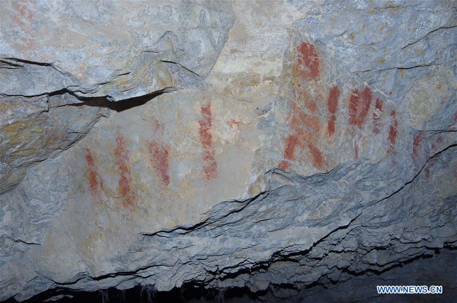 CHINA-TIBET-NGARI-4,000 YEAR OLD-CAVE-UNEARTHING (CN)