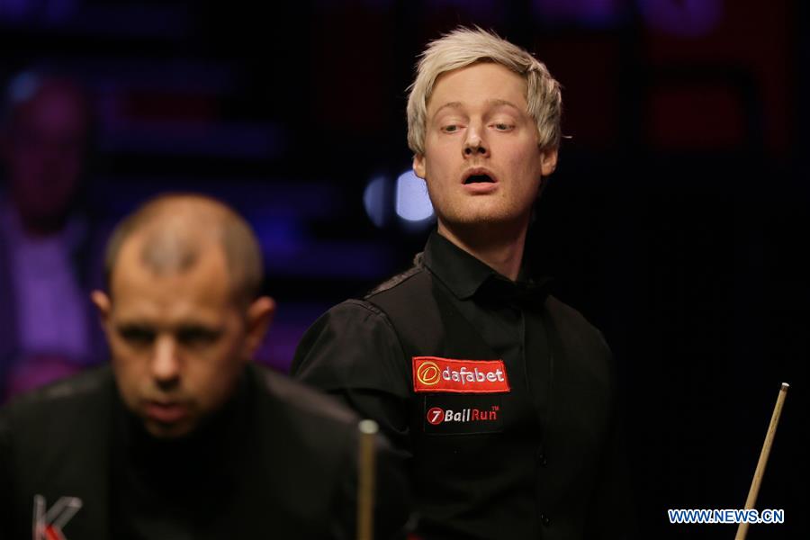 (SP) BRITAIN-LONDON-SNOOKER-MASTERS 2019-ROBERTSON VS HAWKINS