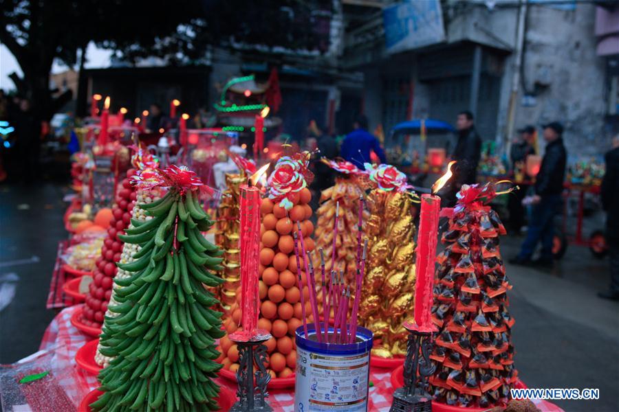 CHINA-ZHEJIANG-ORNAMENTAL DRAGON (CN)