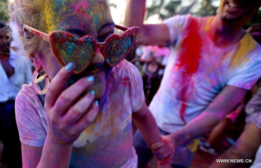 (SP)MYANMAR-YANGON-COLOUR FESTIVAL