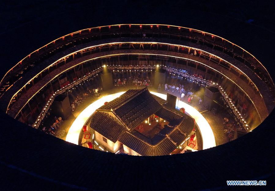 CHINA-FUJIAN-NANJING-TULOU-FASHION SHOW (CN)