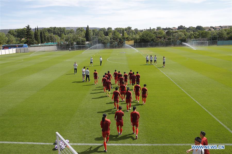 (SP)FRANCE-MONTPELLIER-2019 FIFA WOMEN'S WORLD CUP-ROUND OF 16-CHINA-TRAINING SESSION