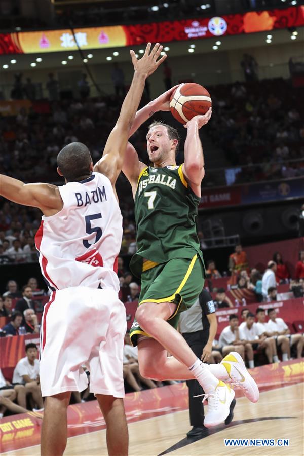 (SP)CHINA-BEIJING-BASKETBALL-FIBA WORLD CUP-FRA VS AUS (CN)