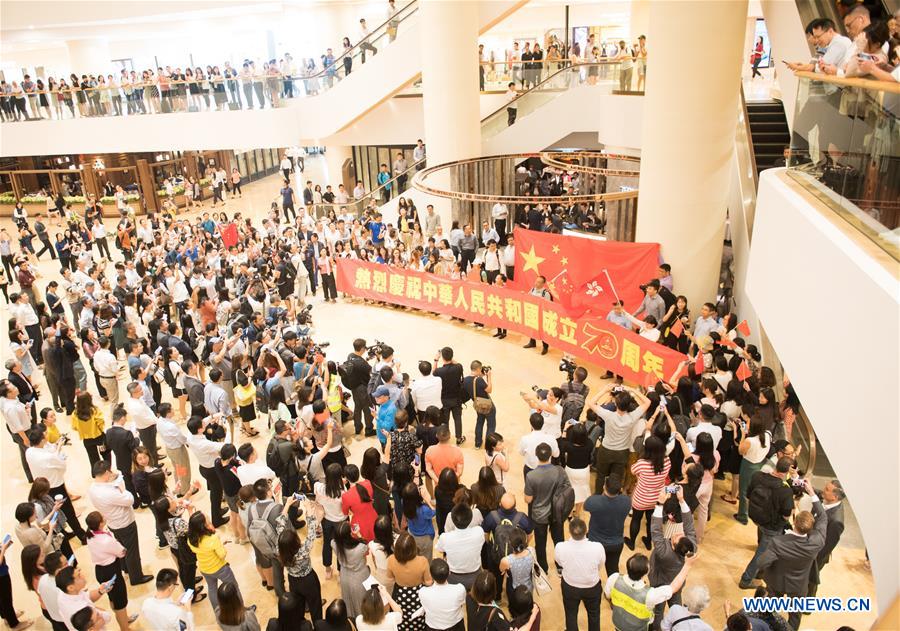 CHINA-HONG KONG-PATRIOTIC FLASH MOB (CN)