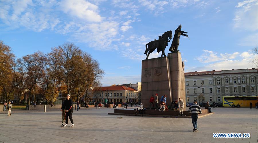 LITHUANIAN-VILNIUS-AUTUMN SCENERY