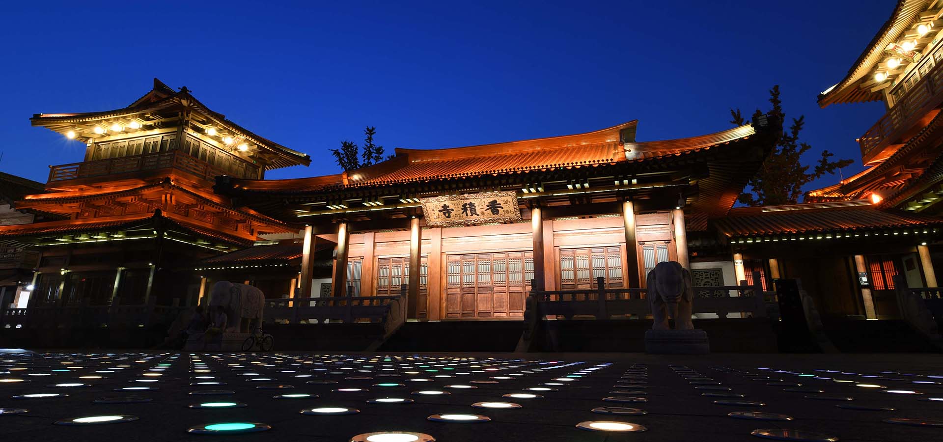 Night view of Gongchen Bridge stretching over Great Canal in Hangzhou